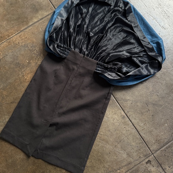 Vivienne Westwood 2016 Anglomania Blue Silk Like Cover on Black Skirt - Picture 9 of 9